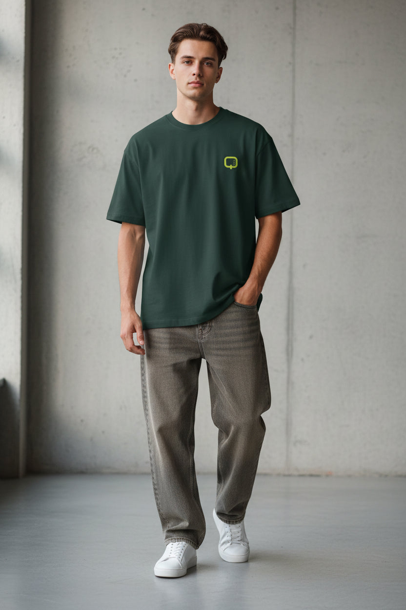 Minimalist Logo Tee Small Chest Icon Boxy T-Shirt