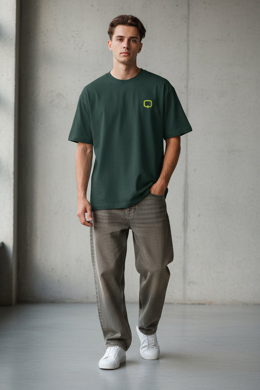 Minimalist Logo Tee Small Chest Icon Boxy T-Shirt
