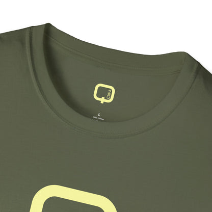 Qn Logo T‑Shirt — Minimalist Retro Tech Graphic Tee