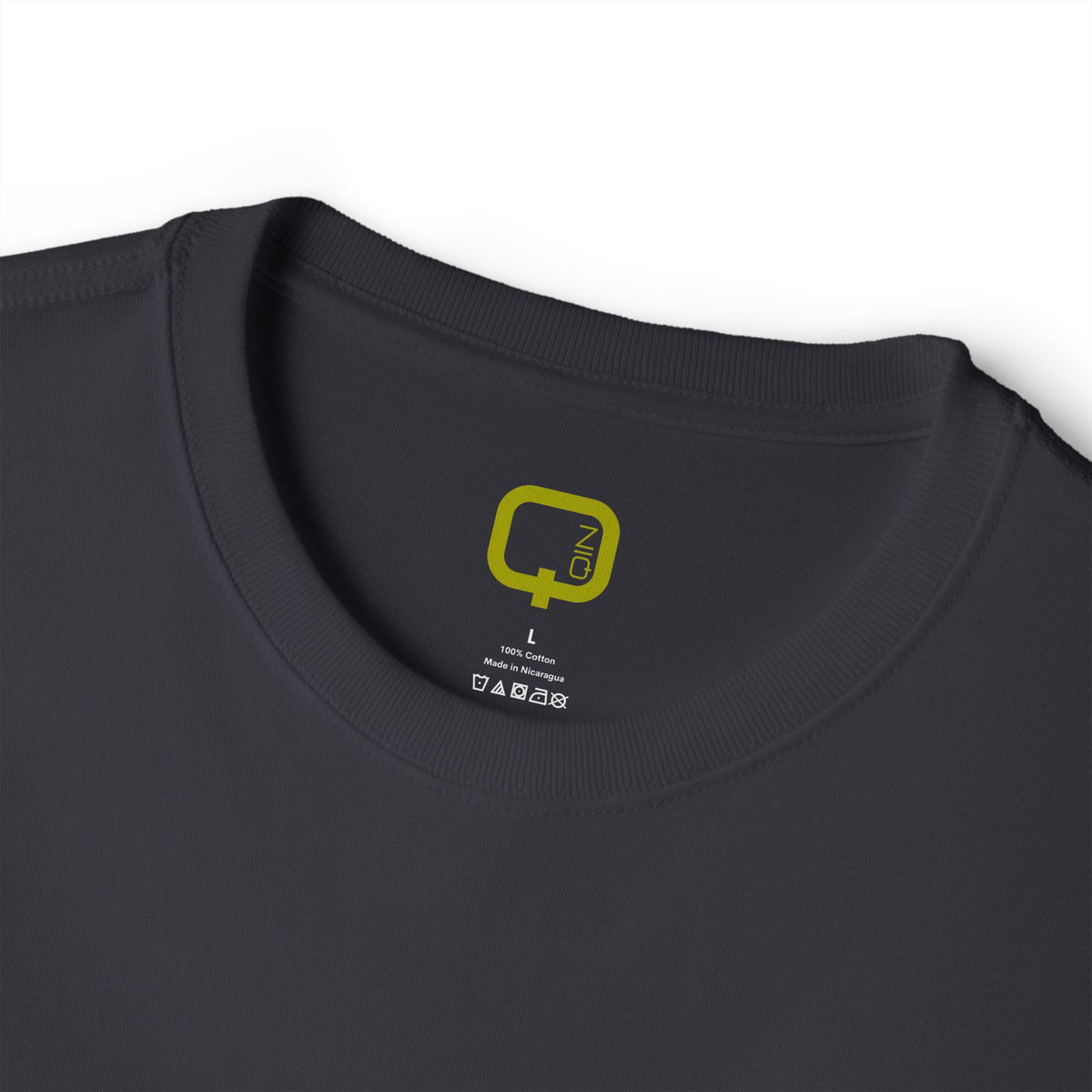 Minimalist Logo Tee Small Chest Icon Boxy T-Shirt