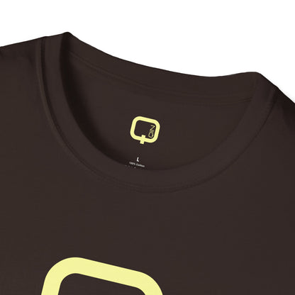 Qn Logo T‑Shirt — Minimalist Retro Tech Graphic Tee