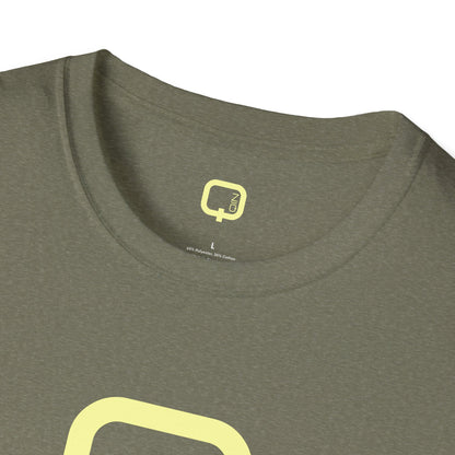 Qn Logo T‑Shirt — Minimalist Retro Tech Graphic Tee